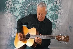 Tommy Emmanuel & Mike Dawes  - Somebody That I Used to Know