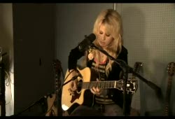 Orianthi acoustic - Give It To Me
