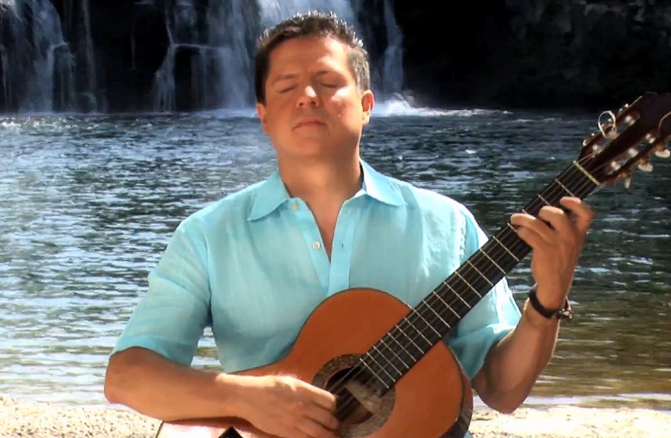 Edin Solis biography, videos on Veojam