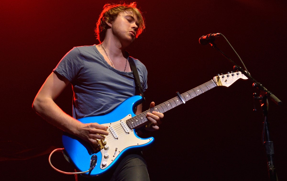 Joe Robinson biography, videos on Veojam