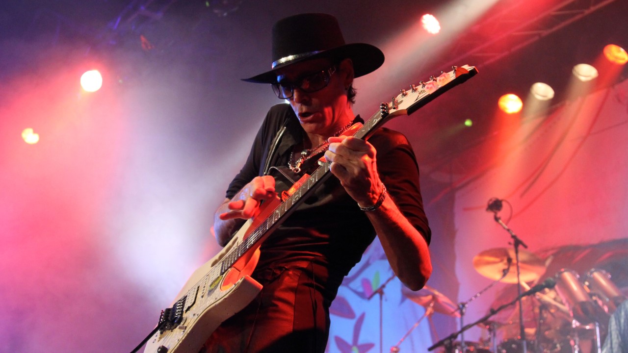 Steve Vai