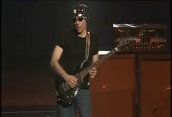 Joe Satriani - War (G3)