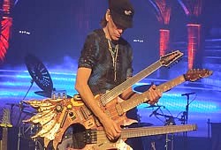 Steve Vai live in Madrid