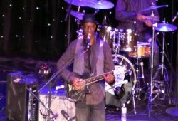 Keb' Mo' - She Just Wants To Dance HD