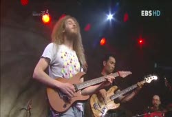 Guthrie Govan - Smoke on the Water