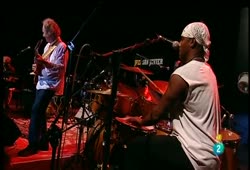 Lee Ritenour - Get Up, Stand Up (live HD 2011)