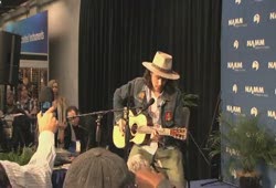 NAMM 2012 John Mayer - Stop This Train demo on Martin 0045SC guitar