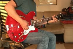 Epiphone Riviera Giveaway