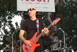 Joe Satriani Live in Marseille 2014