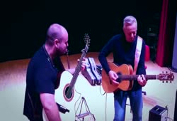 Tommy Emmanuel & Andy McKee - Africa