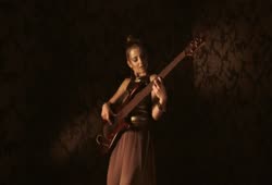 Joanna Dudkowska - Amazing bass video