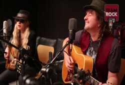 Orianthi & Richie Sambora - Radio Free America