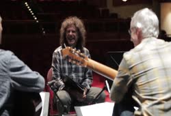 Pet Metheny writes for Los Angeles Guitar Quartet (LAGQ)